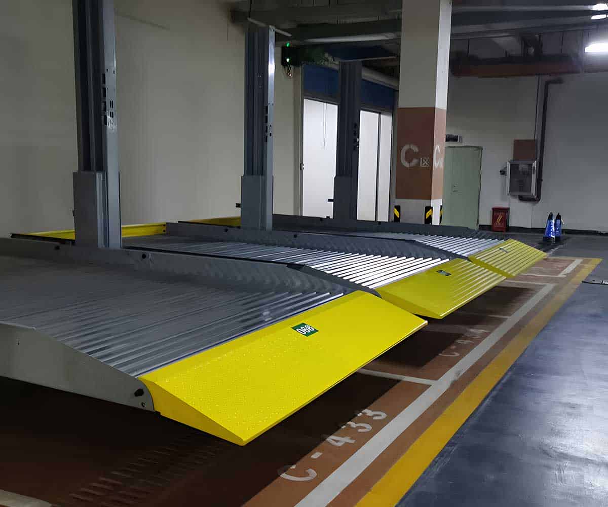 两柱机械式停车设备的宽度、深度和高度解析